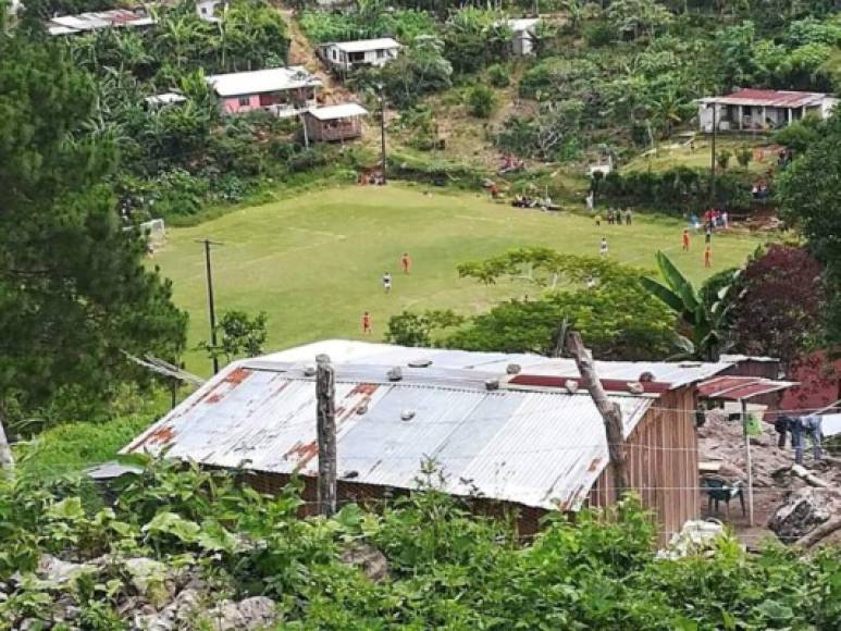 Una cancha ubicada en la aldea La Alianza en Colinas, Santa Bárbara.