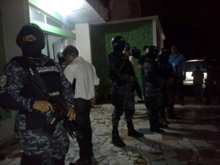 Autoridades mantienen fuertemente custodiada las oficinas de Fusina en la 105 Brigada.