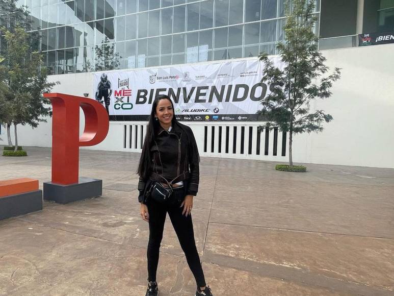Karen Manzano: Periodista deportiva de México.