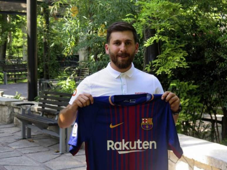 Destinia contactó con Parastesh en mayo pasado, después de que diversos medios de comunicación locales e internacionales se hicieran eco de la existencia de un doble de Messi en Irán.<br/>