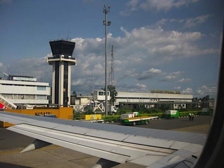 1. Aeropuerto Internacional Port Harcourt, Nigeria. Esta terminal africana fue nombrada como 'el peor aeropuerto del mundo' en 2015 por el sitio de viajes The Guide to Sleeping in Airports. Los usuarios se quejaron de la falta de higiene y el calor.