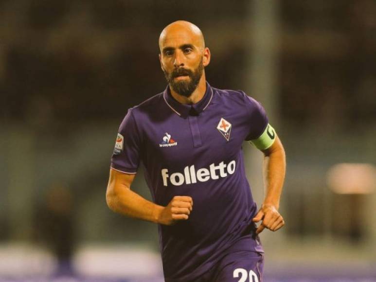 Borja Valero volverá a la que ha sido su casa, la Fiorentina, después de pasar tres temporadas con el Inter de Milán y finalizar su contrato. Así, el español de 35 años regresa al conjunto viola, donde pasó cinco cursos hasta que saliese por la puerta de atrás a causa de el expropietario, Andrea Della Valle y el exdirector deportivo, Pantaleo Corvino.