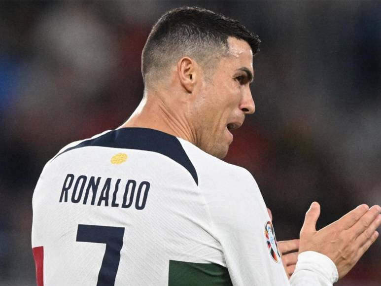 Cristiano Ronaldo fue titular y lo jugó todo en el duelo donde Portugal venció 1-0 a Eslovaquia. Pese a la victoria, el crack portugués tuvo un juego para el olvido.