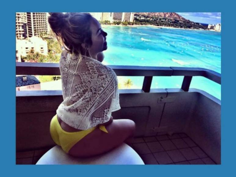Sin importar los comentarios, la cantante mostró sus voluptuosos atributos con un bikini amarillo.<br/><br/>La foto ya tiene más de 47 mil likes y cientos de comentarios.