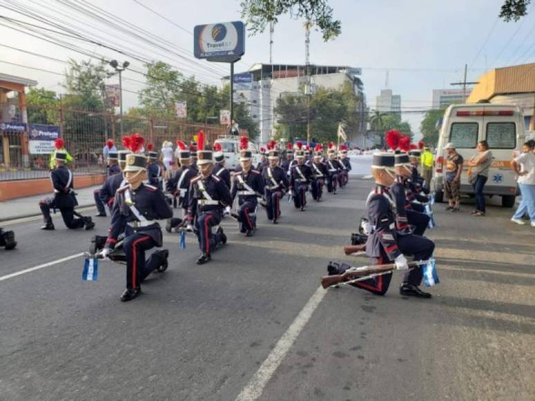 Miembros de la Academia Nacional de Policía (Anapo) en el desfile sampedrano.<br/><br/>