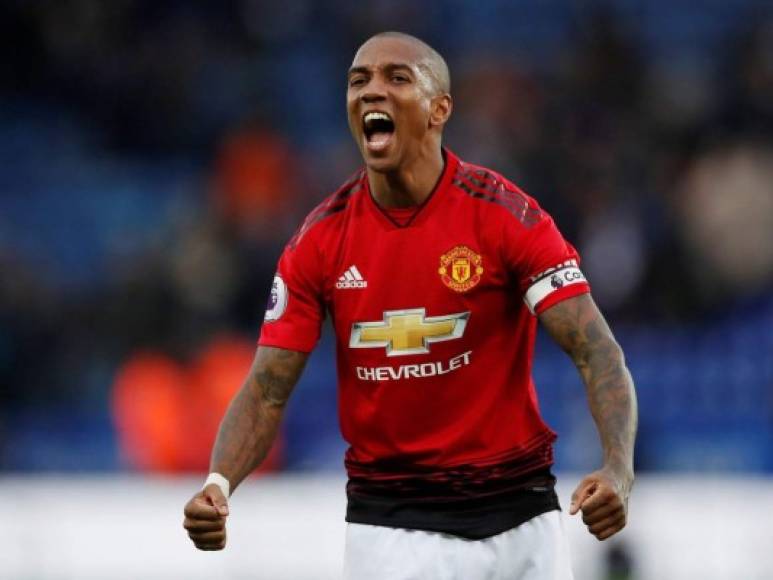 El Inter de Milán sigue muy de cerca a Ashley Young, capitán del Manchester United, de acuerdo con la información de los medios ingleses. <br/>