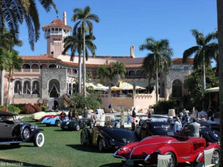 En 1985, Donald Trump compró la propiedad Mar-a-Lago en Palm Beach por US$ 10 millones y la convirtió en un club privado.