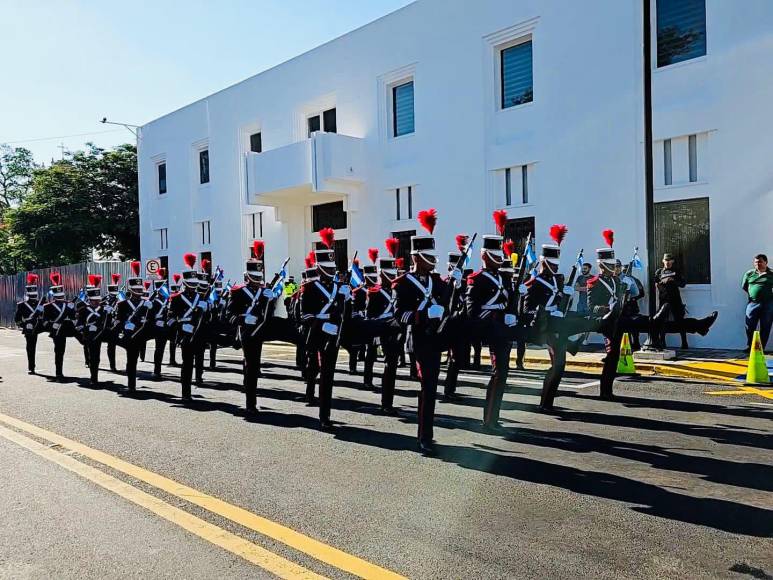 En varias ciudades como San Pedro Sula, El Progreso, Santa Rosa de Copán y La Paz, los cadentes hicieron actos de presentación por las fiestas patrias. 