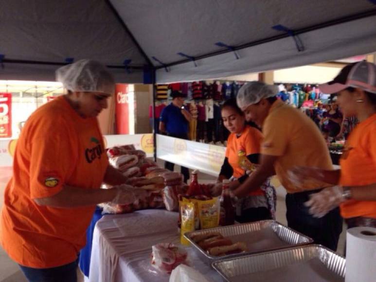 El concurso del 'Comelón' de Cargill ya está en la terminal de buses de San Pedro Sula.