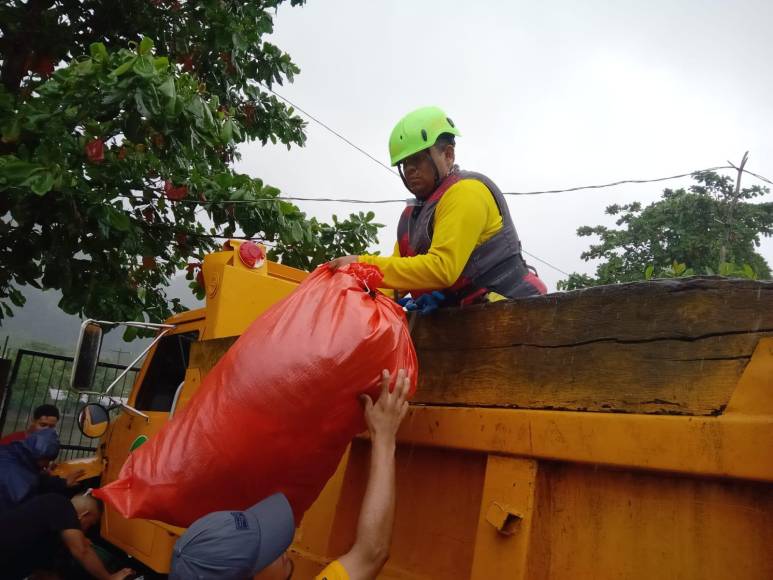 La ancina fue evacuada de su hogar del Sector la Unión, Baracoa, Puerto Cortes a las 11 de la mañana, según los registros del Benemérito Cuerpo de Bomberos. 