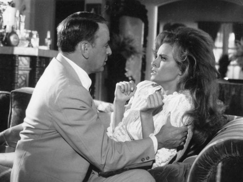 La actriz también fue parte de títulos como “Lady in Cement” (1968), junto a Frank Sinatra, y algunas de sus cintas más recordadas son el wéstern “Hannie Caulder” (1971) y “Fathom” (1967).