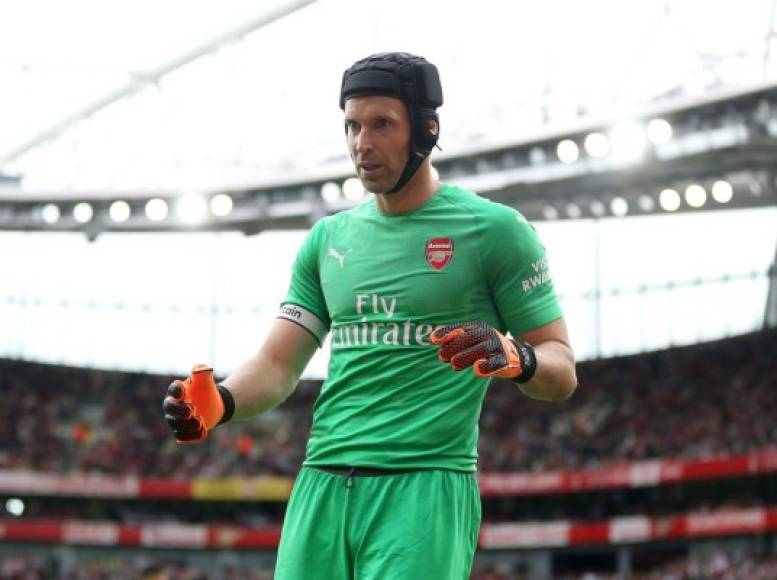 Ante el retiro de Petr Cech, que pese a ser el portero suplente, ha disputado 17 partidos, debido a varias irregularidades de Bernd Leno, quien ha disputado 29 de los 47 duelos de los 'Gunners' en esta campaña, con ello, Navas podría encajar a la perfección en la plantilla del club.