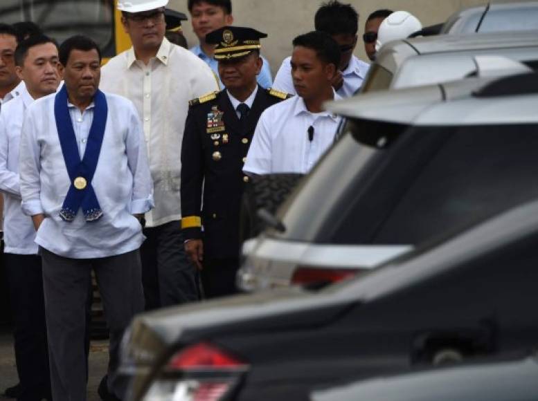 La guerra antidrogas impulsada por Duterte, ha puesto tras las rejas a más de 100 mil supuestos criminales.