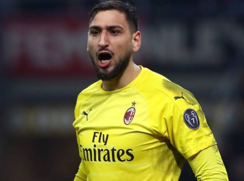 Tanto L´Equipe como Gazzetta dello Sport hablan de la posiblidad de que Donnarumma recale en el PSG tras la marcha de Kevin Trapp.