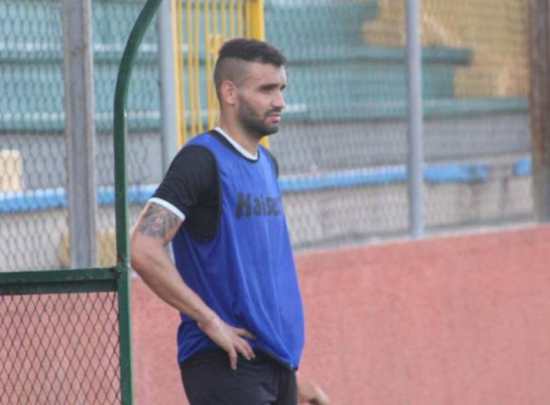 Paulo Almeida: Defensor brasileño que se ha unido a la pretemporada del Honduras Progreso. Es uno de los nuevos refuerzos del club progreseño. Foto Faco Sports.