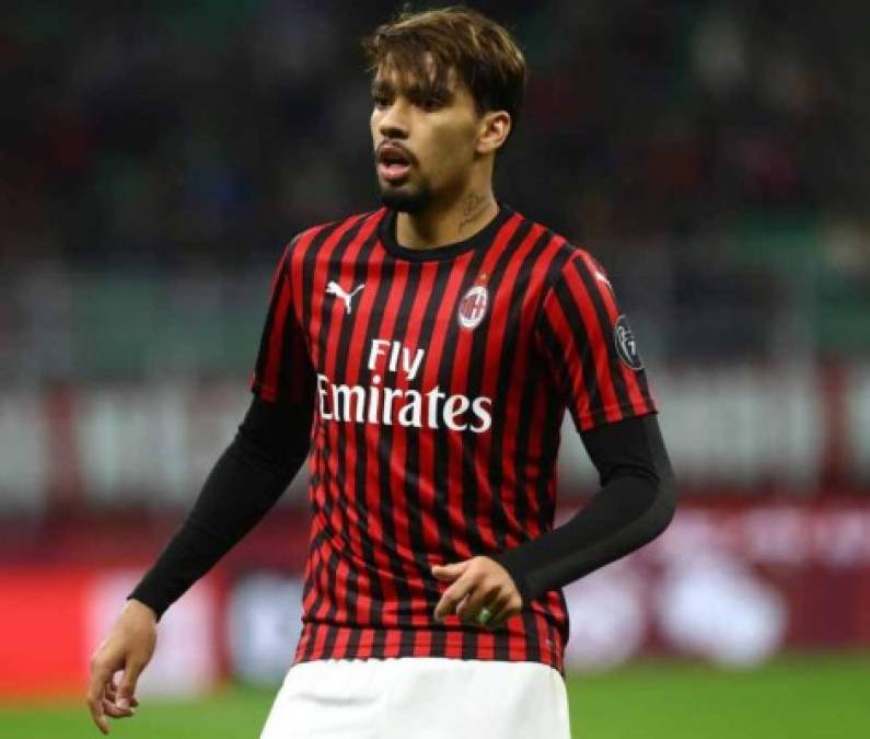 El centrocampista internacional brasileño Lucas Paquetá (22 años) podría dejar próximamente en el AC Milancon destino al Paris Saint Germain apenas un año después de su llegada a la capital lombarda. El PSG ofrece 20 millones de euros por sus servicios.