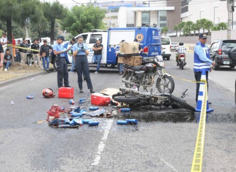 La velocidad con la que de desplazan tantos motociclistas los expone a sufrir más accidentes, que con frecuencia terminan con fatales consecuencias.