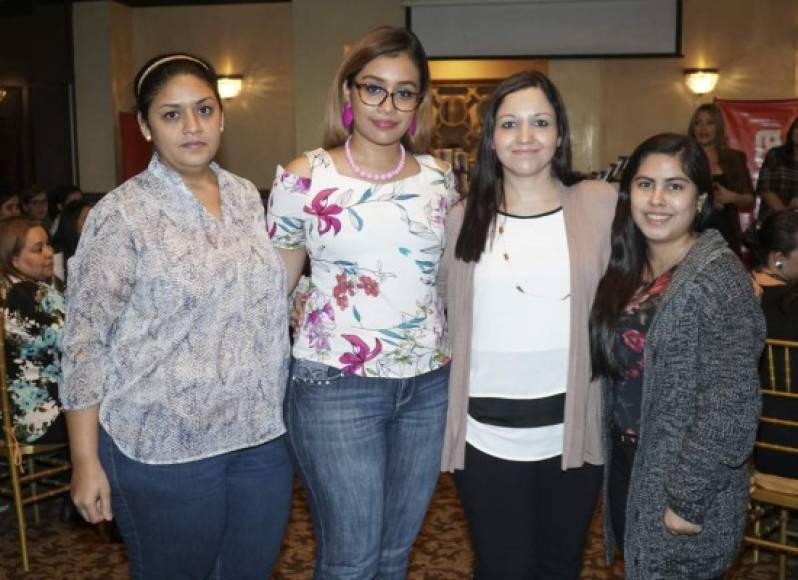 Norma Pineda, Andrea Rosales, Nancy Dubón y Karla Valencia.