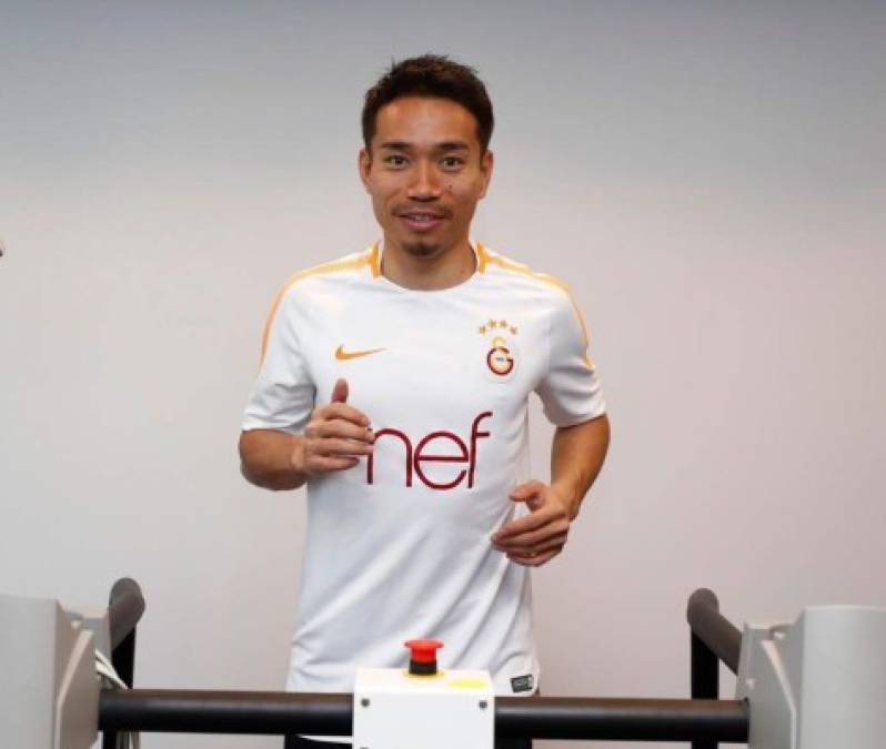 El japonés Nagatomo deja al Inter y llega por seis meses al Galatasaray de Turquía.