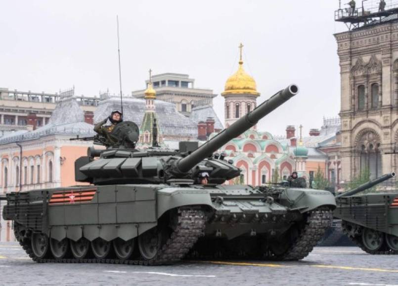 Rusia celebró este jueves su tradicional desfile militar del Día de la Victoria, donde el presidente ruso, Vladímir Putin, aprovechó para llamar a la comunidad internacional a combatir juntos el terrorismo y el neonazismo.