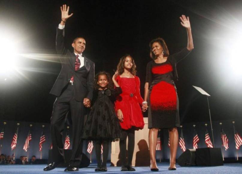 Las pequeñas Obama acompañaron a su padre en aquel momento histórico, cuando se convirtió en el primer presidente afroamericano de EUA.