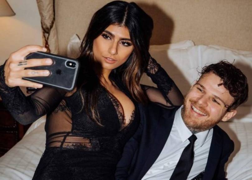 Mia Khalifa se ha separado de su esposo Robert Sandberg, tras dos años de matrimonio.