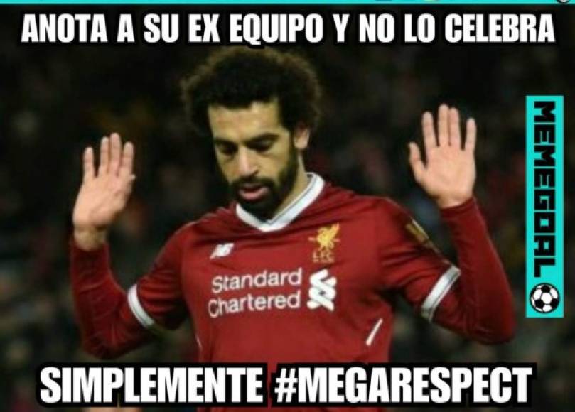 El egipcio Mohamed Salah fue protagonista al anotar 2 goles ante los romanos.