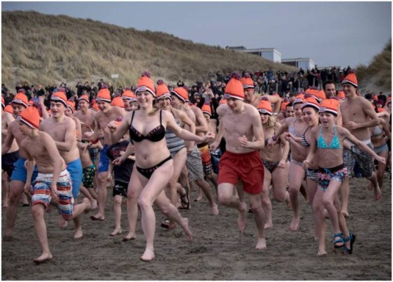 Cuando se trata de la celebración de Año Nuevo, estos países tienen algunas de las tradiciones más extrañas para despedir el año. <br/>Algunas personas rompen la vajilla, otras bañan a temperaturas extremas y otras celebran junto a sus difuntos.<br/><br/>Te damos ocho tradiciones extrañas de Año Nuevo alrededor del mundo.