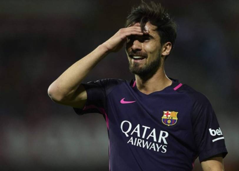 André Gomes: El mediocampista portugués es otro de los señalados por Messi y ya habría solicitado que no siguiera en el Barcelona.