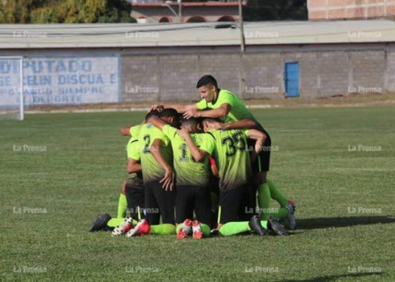 Real de Minas: El club minero estaría cambiando de televisora para la próxima campaña y jugaría sus encuentros como local los sábados en horas de la tarde.