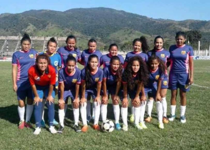 Este es el equipo FC Zamora de la Liga Femenina del Municipio de Sabá, Colón.
