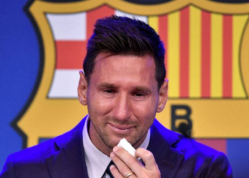 En el Barcelona sueñan con la posibilidad de que Messi vuelva al equipo en enero del 2023 y pueda jugar cedido a préstamo en el club culé por seis meses. 