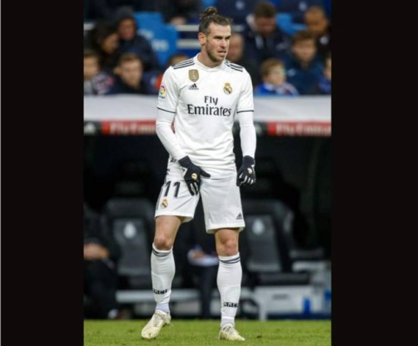 Gareth Bale sufrió molestias y salió de cambio en el partido.