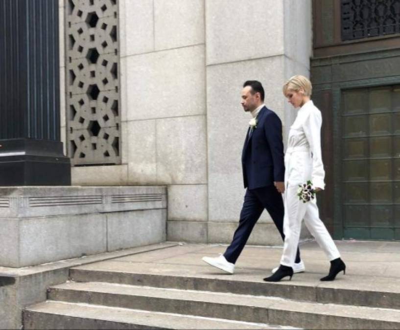 La pareja compartió fotos de su boda civil celebrada en Nueva York, misma ciudad donde residen. <br/><br/>“Es oficial!!!! El Sr. Y la Sra. Campos”, escribió Campos en sus redes.<br/><br/><br/><br/><br/><br/>