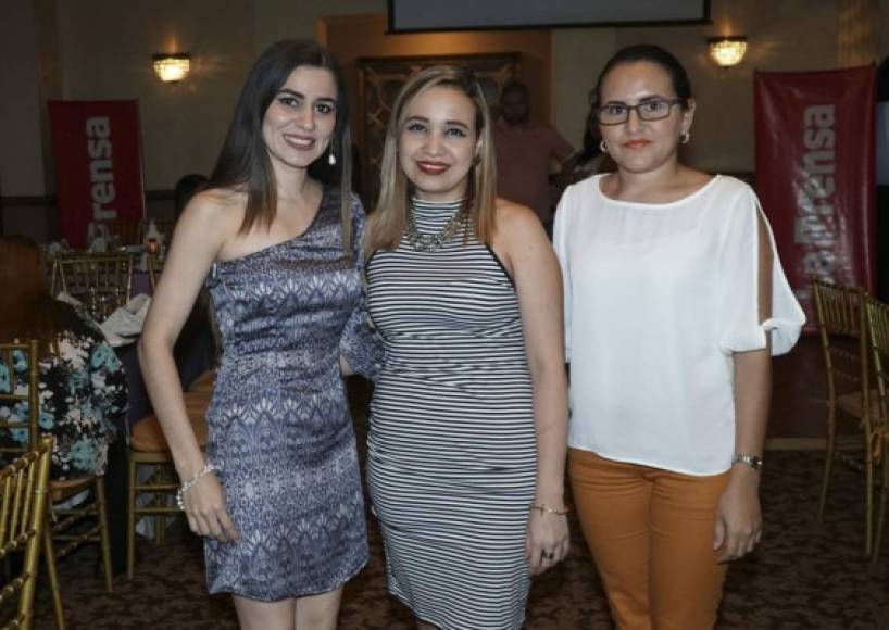 Fressia Sandoval, Jazmín Izaguirre y Heydi Medina.