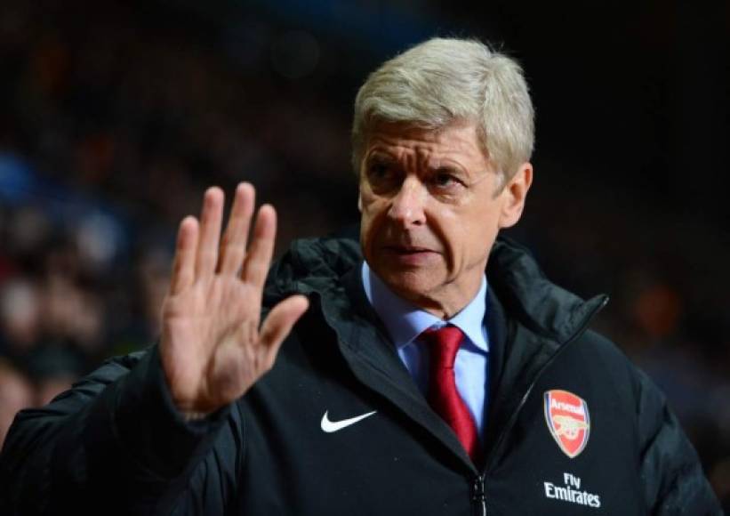 Arsene Wenger, entrenador del Arsenal, ha asegurado este viernes que su futuro en el club se decidirá a final de mes, una vez que se reúna con la junta directiva después de la final de la Copa de Inglaterra frente al Chelsea. Wenger termina contrato el próximo 30 de junio y todavía no ha dado pistas sobre su continuidad.