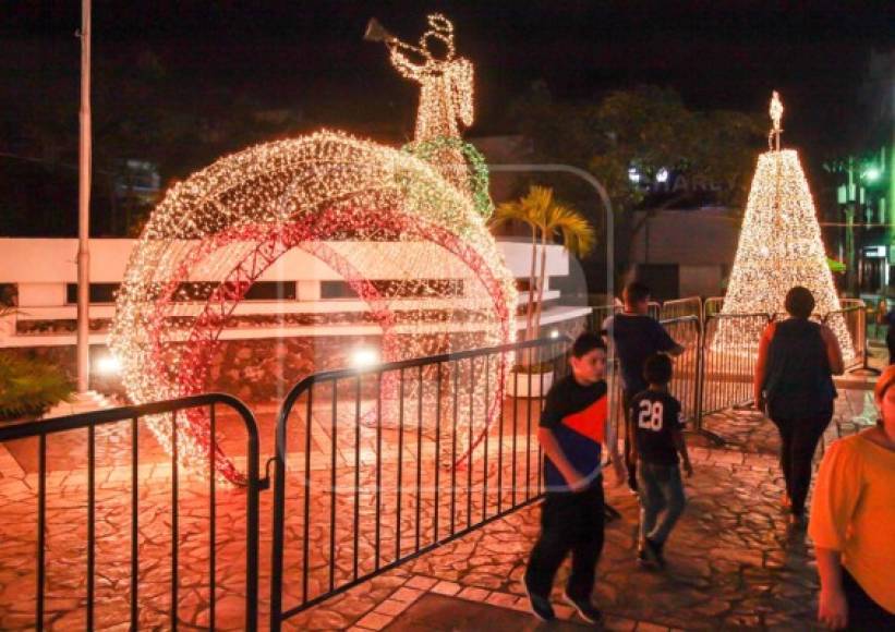 El alcalde Armando Calidonio dijo que durante el mes se realizarán diferentes actividades alusivas a la Navidad.