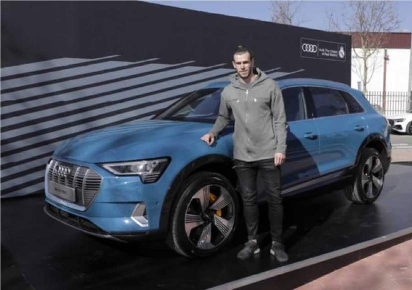 Gareth Bale eligió el modelo e-tron 55 quattro en color azul antigua con un precio de 83620 euros.