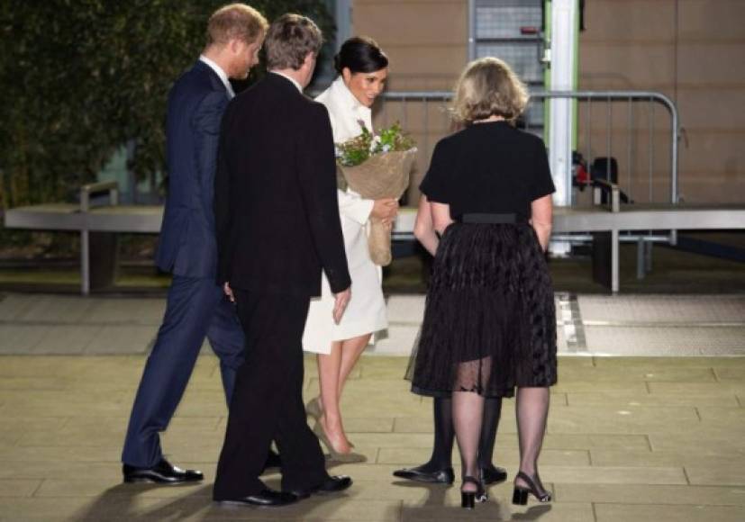 Hoy la polémica continuó cuando el amigo de la duquesa, el actor George Clooney, hablara en su defensa diciendo que está siendo 'perseguida y vilipendiada' al igual que lo hicieron con la malograda princesa Diana de Gales.<br/>