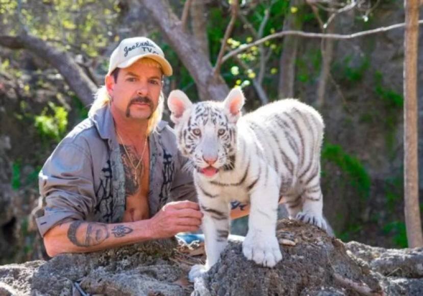 Los creadores de 'Tiger King', los cineastas Eric Goode y Rebecca Chaiklin, comenzaron con la idea de hacer un documental sobre los contrabandistas de animales exóticos, un proceso que los llevó hasta Maldonado, mejor conocido como 'Joe Exotic' y la guerra que mantenía con Baskin.