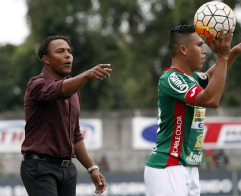 La junta directiva del Marathón sigue analizando el futuro del entrenador Carlos Pavón, quien metió al equipo en la liguilla, donde fue eliminado por el Motagua.