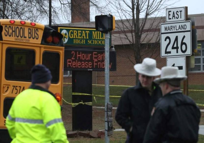 'Ha habido un tiroteo en el instituto Great Mills. La escuela está cerrada, el suceso está controlado', indicó el Departamento de Educación del condado de St. Mary's.