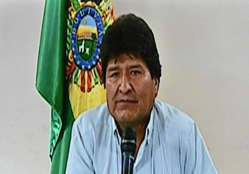 Morales, que el 26 de octubre cumplió 60 años, buscaba extender su proceso de cambio hasta 2025, año del bicentenario de la Independencia de Bolivia. <br/><br/>Sin embargo, tras declararse ganador de un cuarto mandato, Evo se vio forzado a convocar a nuevas elecciones ante las 'graves' irregularidades denunciadas por los observadores de la Organización de los Estados Americanos (OEA) en los comicios del 20 de octubre.