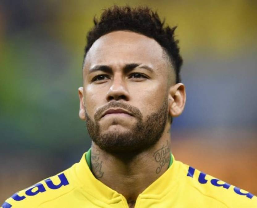 El delantero brasileño Neymar ha negado las acusaciones de la chica. El atacante se encuentra metido en serios problemas con la justicia, además de que se perderá la Copa América tras recaer de su lesión.