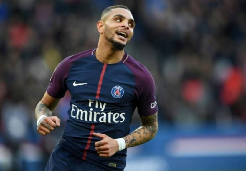 Kurzawa: El lateral francés no entra en los planes de Mauricio Pochettino, DT del PSG.- Por ello, el jugador está buscando una salida que, en estos momentos apunta hacia el campeón de la Serie A, el Inter de Milán.