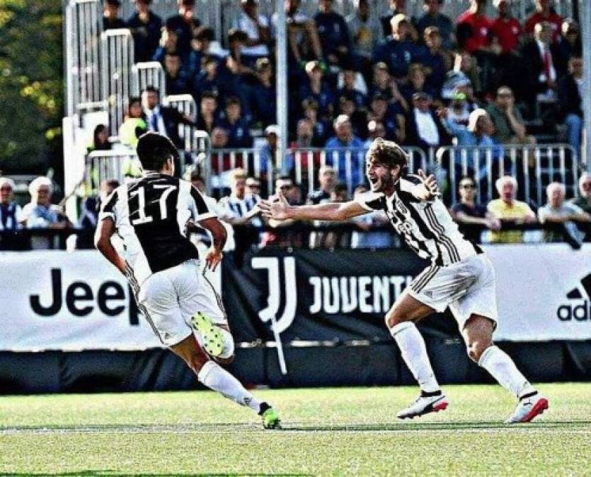En Instagram subía goles y jugadas -inventadas- y hasta publicó un fotomontaje en el que suplantó la cara de un verdadero jugador de la Juventus, Joao Serra, para poner la suya. Un maestro del engaño.
