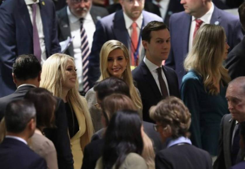 Las hijas del presidente intercambiaron bromas previo a la presentación de Trump en la ONU.