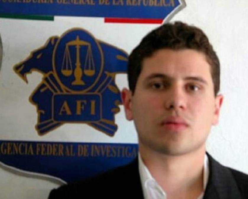 Jesús Alfredo de 35 años dirige una de las facciones del cartel de Sinaloa con el apoyo de su hermano Iván y bajo la supervisión del 'Mayo' Zambada, actual líder del poderoso cartel.