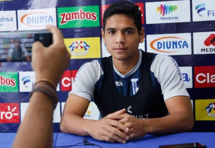 Carlos Pineda: El jugador del Olimpia estará en el centro del campo de Honduras ante México.