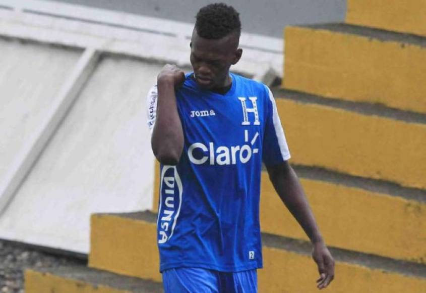 Félix Crisanto: El futbolista del Motagua estará por la banda derecha.